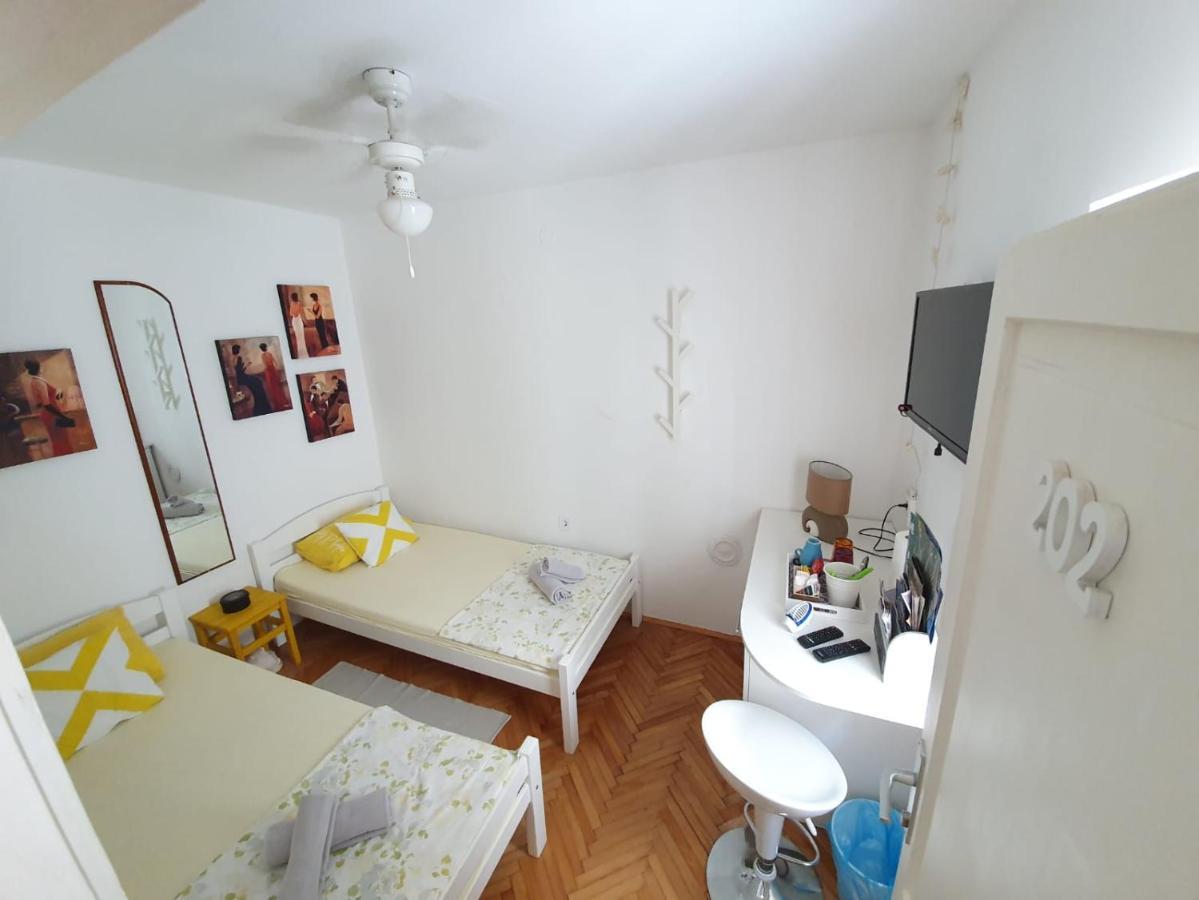 Room With Shared Bathroom House Gorica ชิเบนิก ภายนอก รูปภาพ